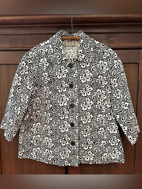 Life Style Woman • 100% cotton canvas • pockets • 3/4 sleeves